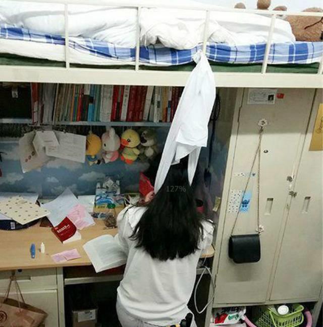 搞笑图片幽默段子笑话：大哥你的前轮和后轮差距也太大了吧(图3)