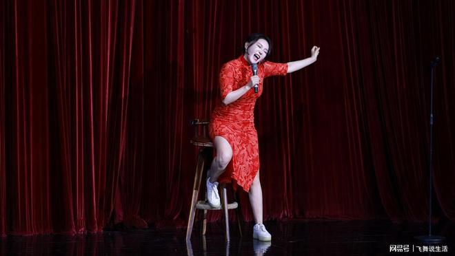 九游娱乐NineGame：李波脱口秀句句爆梗在合肥、北京多个城市的剧场沸腾大笑(图3)