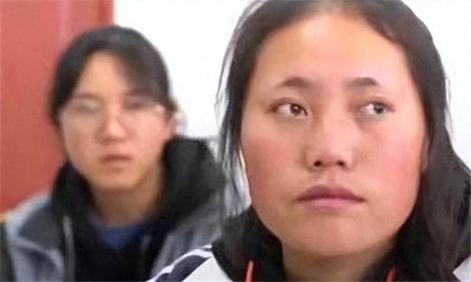 为了凑钱上学甘肃农村女孩给马云寄母鸡惨遭拒绝后竟一哭成名(图3)