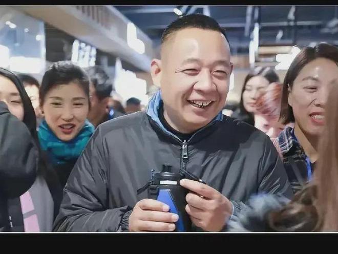 有人说2024年最大的笑话是：胖东来卖的商品居然都是真的。(图4)