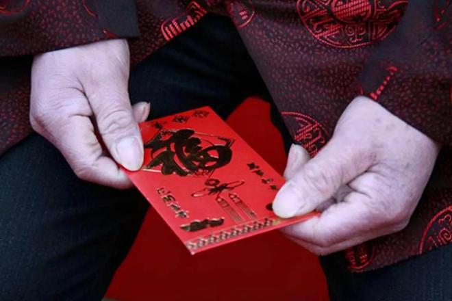 九游娱乐：给“压岁钱”其实也有讲究除夕给和初一给区别很大别闹出笑话(图7)
