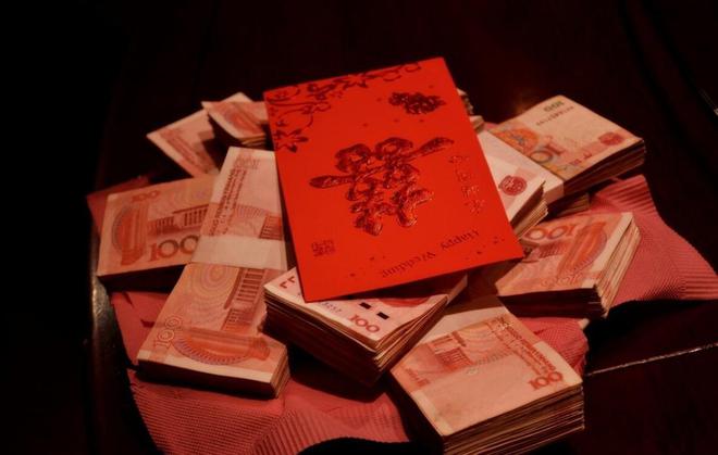 九游娱乐：给“压岁钱”其实也有讲究除夕给和初一给区别很大别闹出笑话(图11)