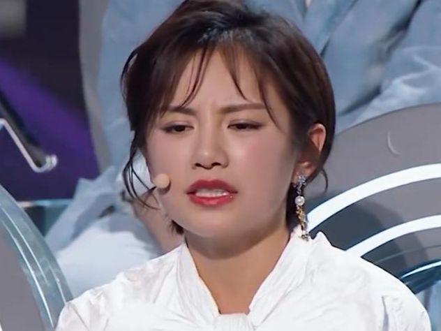 乐坛最大的笑话一首代表作都没的歌手却敢当评委自称乐坛的神(图15)