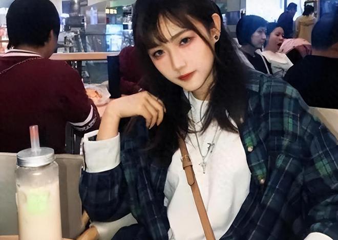 靠搞笑火出圈的钟婷而今现状不禁让人唏嘘(图3)