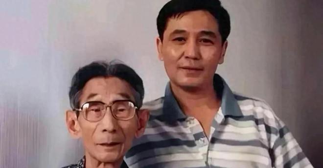 马志明德云社里唱京韵大鼓宝刀不老王惠师父韩宝利三弦伴奏