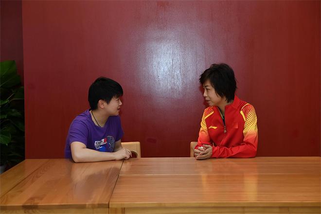 九游娱乐：孙颖莎失利引发网友举报王曼昱邓亚萍遭波及。(图5)