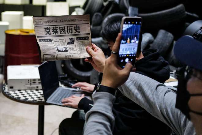 九游娱乐：悬疑脱口秀《克莱因历史》：当射出去的子弹多年后正中眉心(图5)