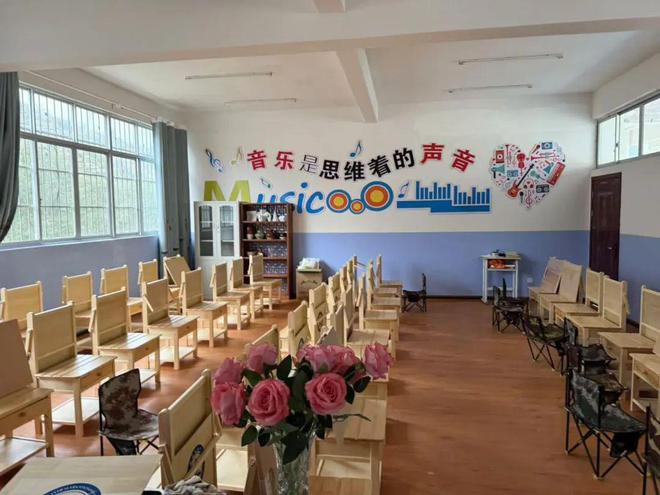 九游娱乐：低进高出！镇雄这所高中2024年秋季期末考试取得较大进步！(图6)