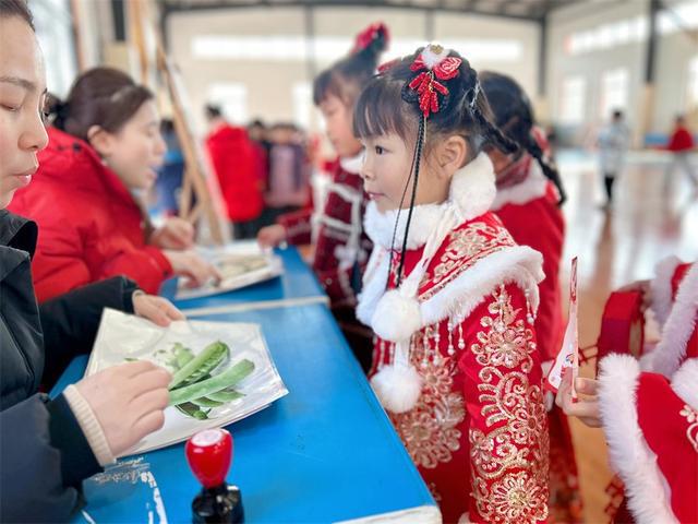 九游娱乐：合肥市伦先小学举办一二年级无纸笔闯关活动(图8)