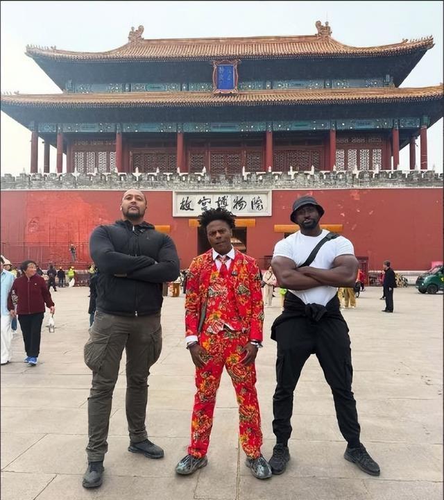 甲亢哥的Master梁回应走红硬核师父宠徒(图3)