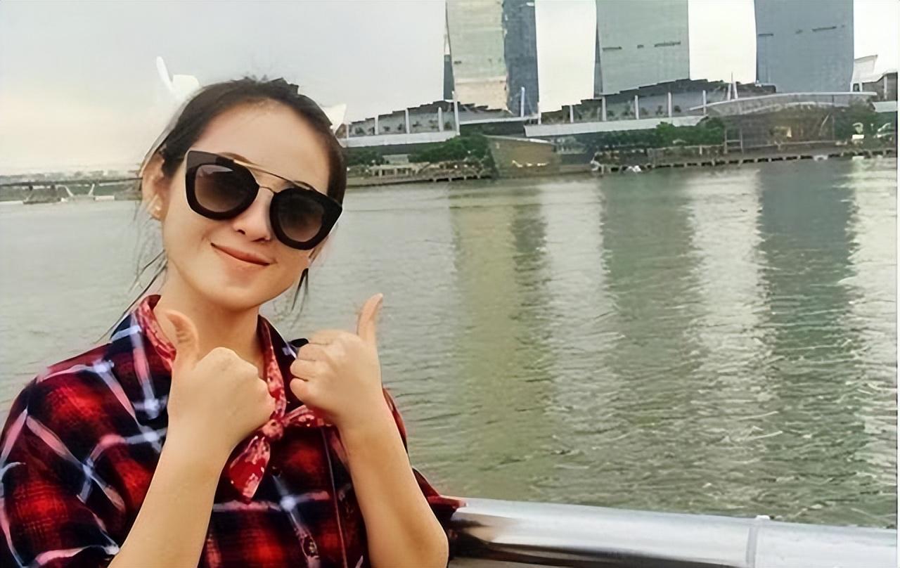 她23岁继承数十亿资产身家是王思聪的十倍美貌气质不输章泽天(图8)