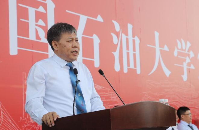 徐春明卸任山东石油化工学院校长后山东高校还剩下4名院士校长(图2)