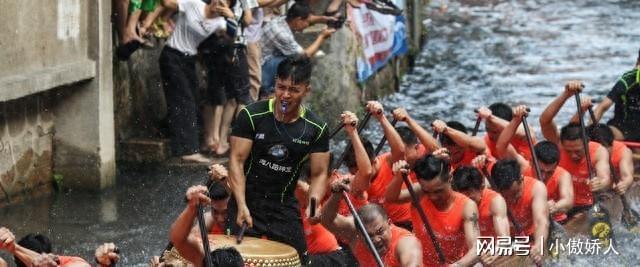 九游娱乐：太搞笑了！辽宁队龙舟赛意外翻船评论区笑翻全场！
