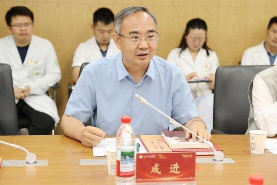 九游娱乐NineGame：西安交大口腔医院举办“传承董淑芬精神弘扬医学人文之光”专题研讨会(图10)