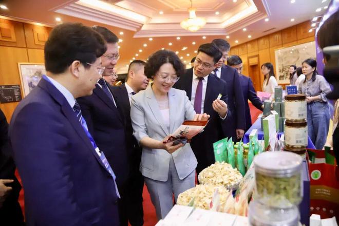 抢滩粤港澳！邵阳中医药产业按下快进键(图2)