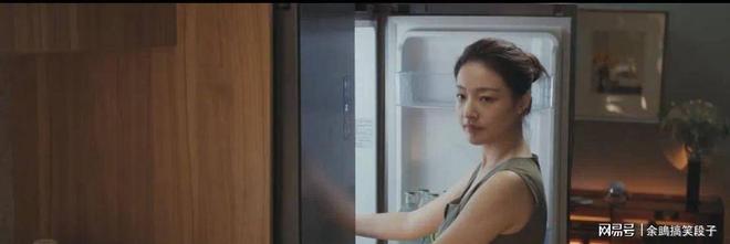 九游娱乐NineGame：同一张脸演完《扫毒风暴》再演《捕风追影》剧抛脸差点没认出(图4)