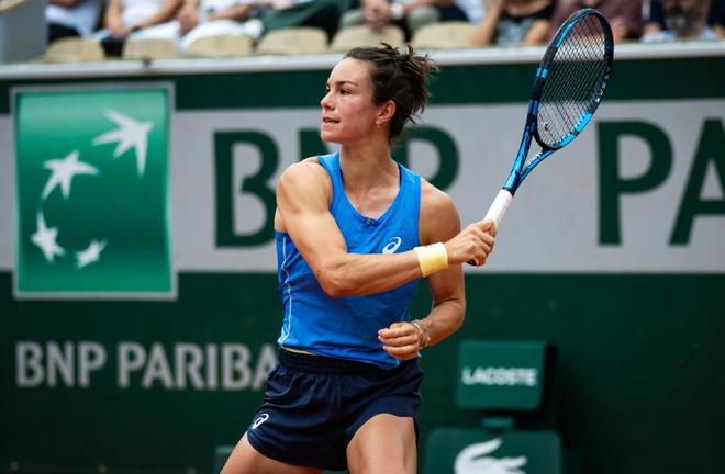 法网女单下半区8强出炉！大黑马布瓦松惊天冷门高芙小米拉晋级(图2)