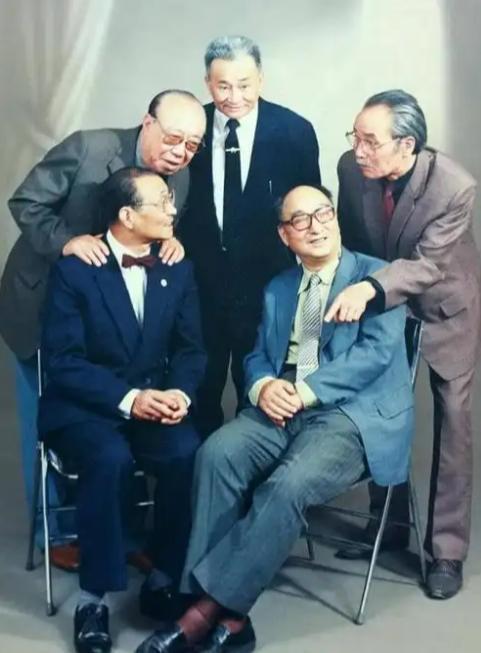 和央视硬刚宁可退圈也不讨好资本71岁的陈佩斯终于扬眉吐气！(图6)