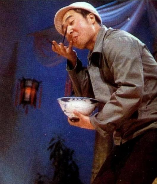 和央视硬刚宁可退圈也不讨好资本71岁的陈佩斯终于扬眉吐气！(图11)