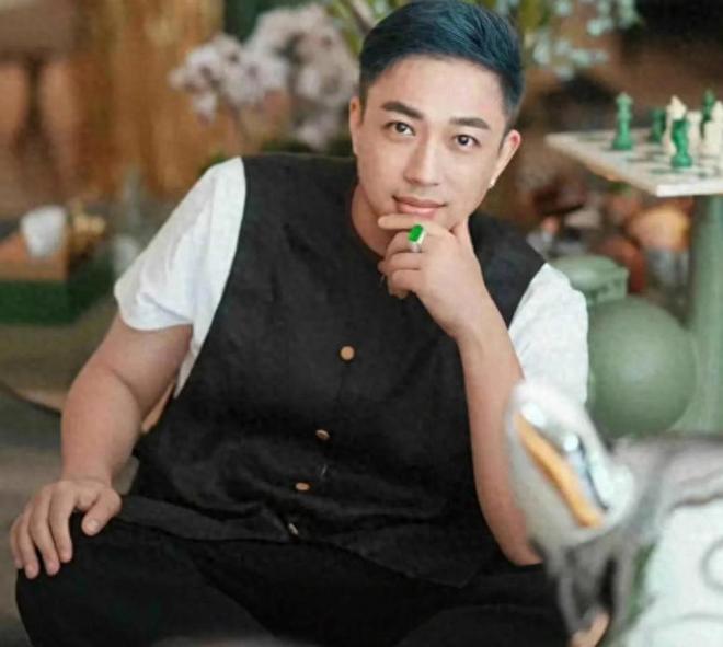 于正虽然口碑不咋的但眼光毒辣如今的顶流全部都是他捧红的