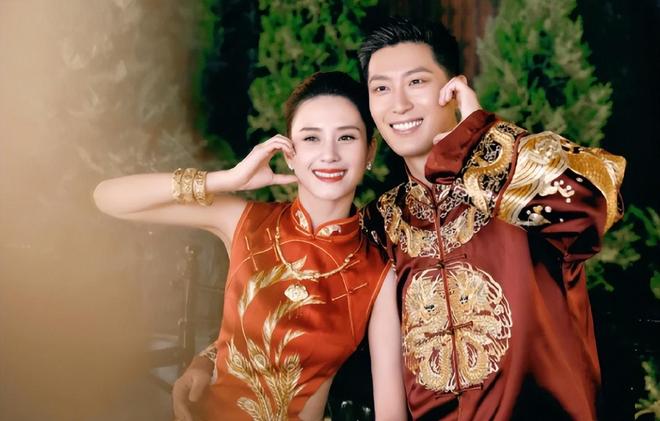 窦骁删除何超莲所有合照疑似入赘豪门失败还自损8000万？(图3)