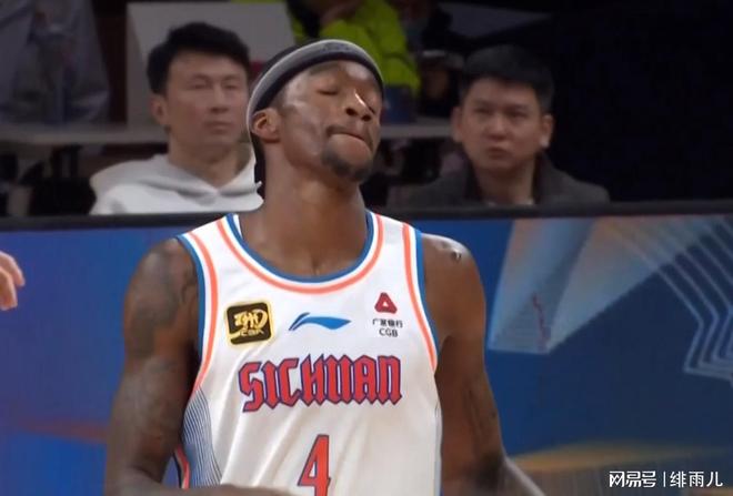 大鱼来了！广东队迎来补强机会“加强版萨姆纳”有望被杜锋看中(图2)