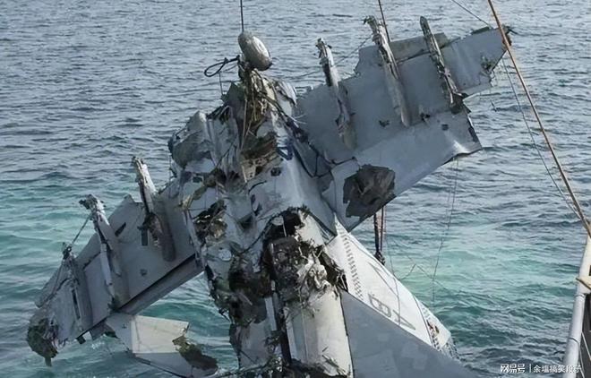美军南海秀肌肉双机接连坠毁特朗普回应很荒谬暴露更大弱点(图8)