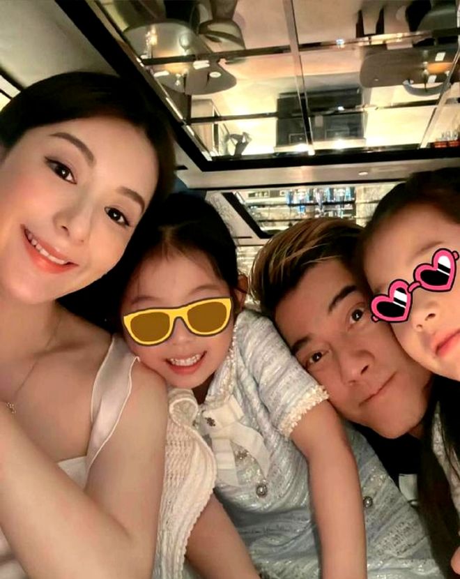 九游娱乐NineGame：方媛卷得令人害怕：产后几天光速恢复穿戴50万行头为郭富城庆生(图2)