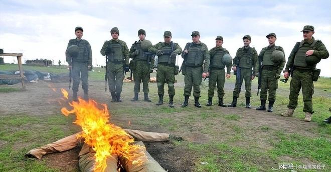 特朗普受骗！俄军非被迫参战550万卢布抢死(图2)