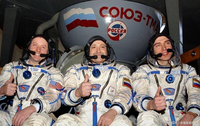 全球都在看中国将如何救援航天员！俄罗斯和美国数月中国多久？(图2)
