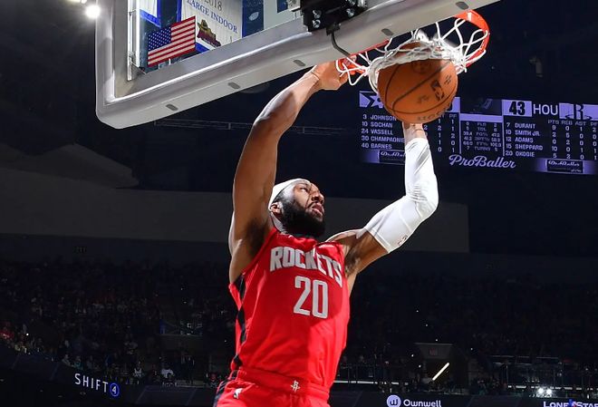 九游娱乐NineGame：这是底薪球员？火箭侧翼新援本赛季的表现简直是攻守兼备？(图3)