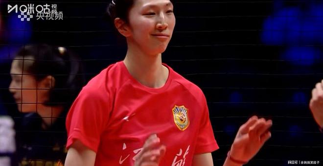 施海荣双杀制敌吴梦洁砍28分江苏女排3-0夺冠(图6)