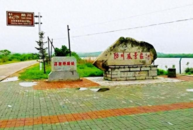 被夹在缝隙间的中国领土：防川是中国最窄的领土仅有8米宽！