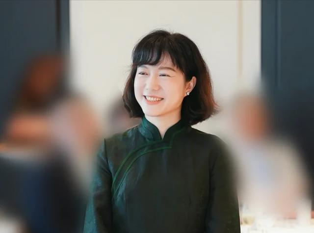 杨振宁走后1个月翁帆搬离别墅带走34箱东西那是她的全部财产(图18)