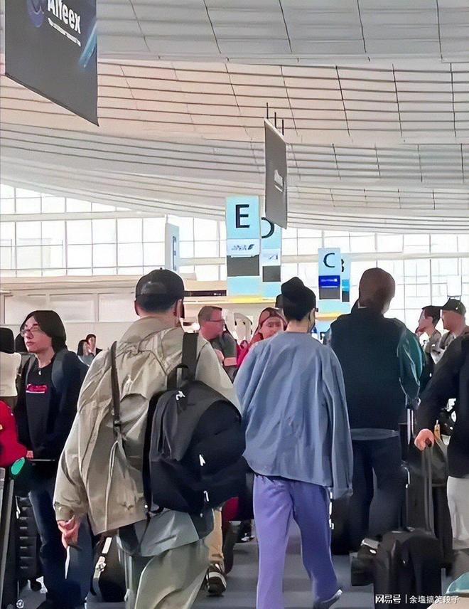 警告也没用！日本机场挤满回家的中国人机票涨价仍一票难求(图3)