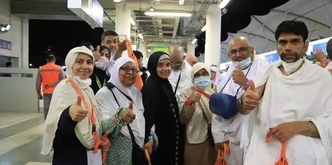 沙特钱袋子告急？石油失灵投资翻车石油大亨沦落到借100亿？(图12)