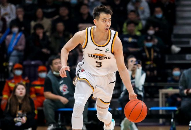 CBA官宣首次补测33人通过：周鹏沈梓捷范子铭等赵继伟尚未补测(图4)