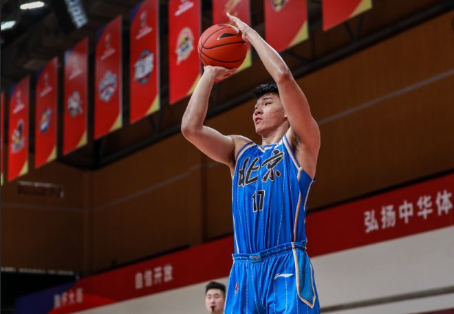 CBA官宣首次补测33人通过：周鹏沈梓捷范子铭等赵继伟尚未补测(图2)