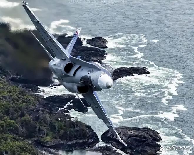 九游娱乐NineGame：怪不得美航母要全部逃离南海！3架坠海飞机捞不回不能让中国看笑话(图5)