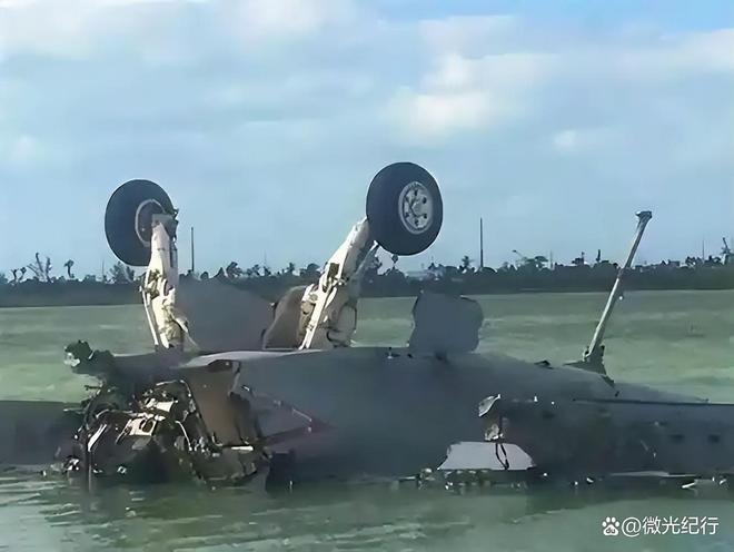 九游娱乐NineGame：怪不得美航母要全部逃离南海！3架坠海飞机捞不回不能让中国看笑话(图4)