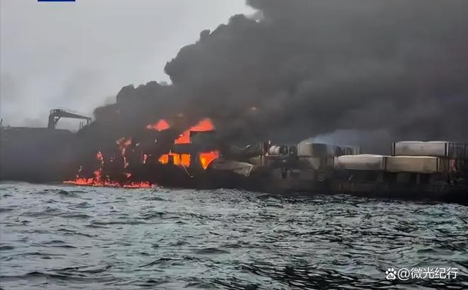 九游娱乐NineGame：怪不得美航母要全部逃离南海！3架坠海飞机捞不回不能让中国看笑话(图7)