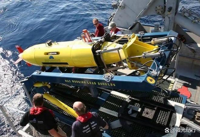 九游娱乐NineGame：怪不得美航母要全部逃离南海！3架坠海飞机捞不回不能让中国看笑话(图16)