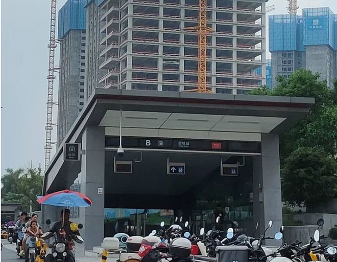 【合正观澜汇云境】龙华福城茜坑地铁口新房：总价2字头现房！(图2)