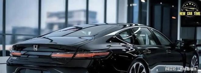 九游娱乐NineGame：2026款中型轿车亮相涡轮增压动力升级高速油耗表现惊喜(图2)