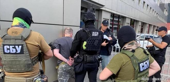 九游娱乐NineGame：谈判结果出来了？英法德承诺：出兵美国态度变了普京开始下令(图5)