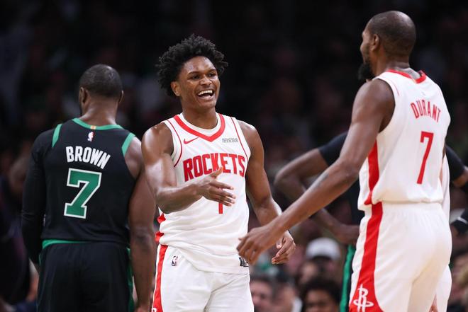 对阵湖人火箭全新首发出炉！4前锋配中锋24岁射手顶替奥科吉(图4)