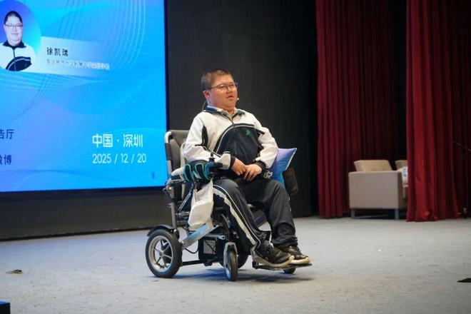 有笑有泪！三位中学生把“挑战副本”刷成炸场段子与走心故事(图3)