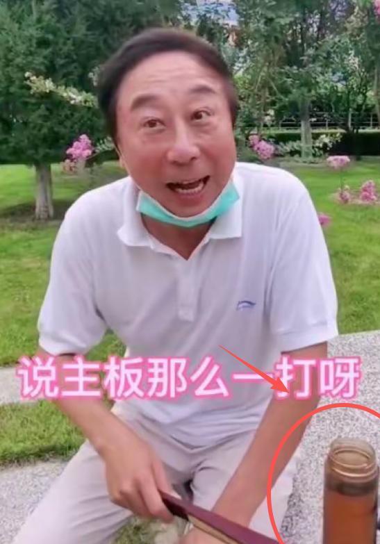 没对比就没伤害！68岁冯巩朴素现状曝光让哭穷的闫学晶无地自容(图16)