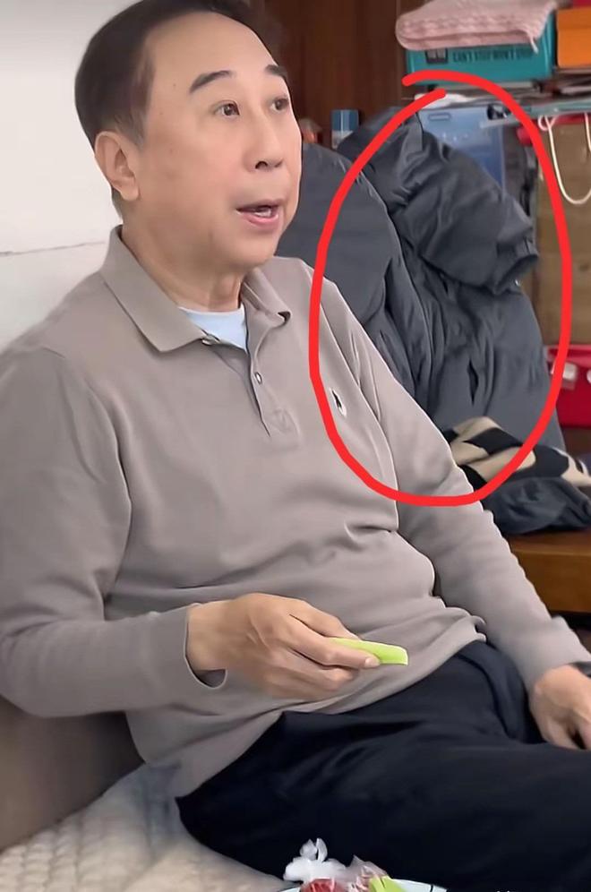 没对比就没伤害！68岁冯巩朴素现状曝光让哭穷的闫学晶无地自容(图20)