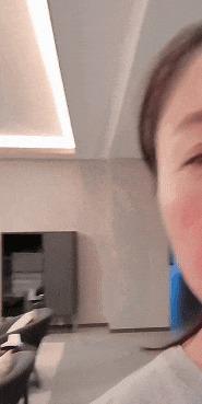 没对比就没伤害！68岁冯巩朴素现状曝光让哭穷的闫学晶无地自容(图7)